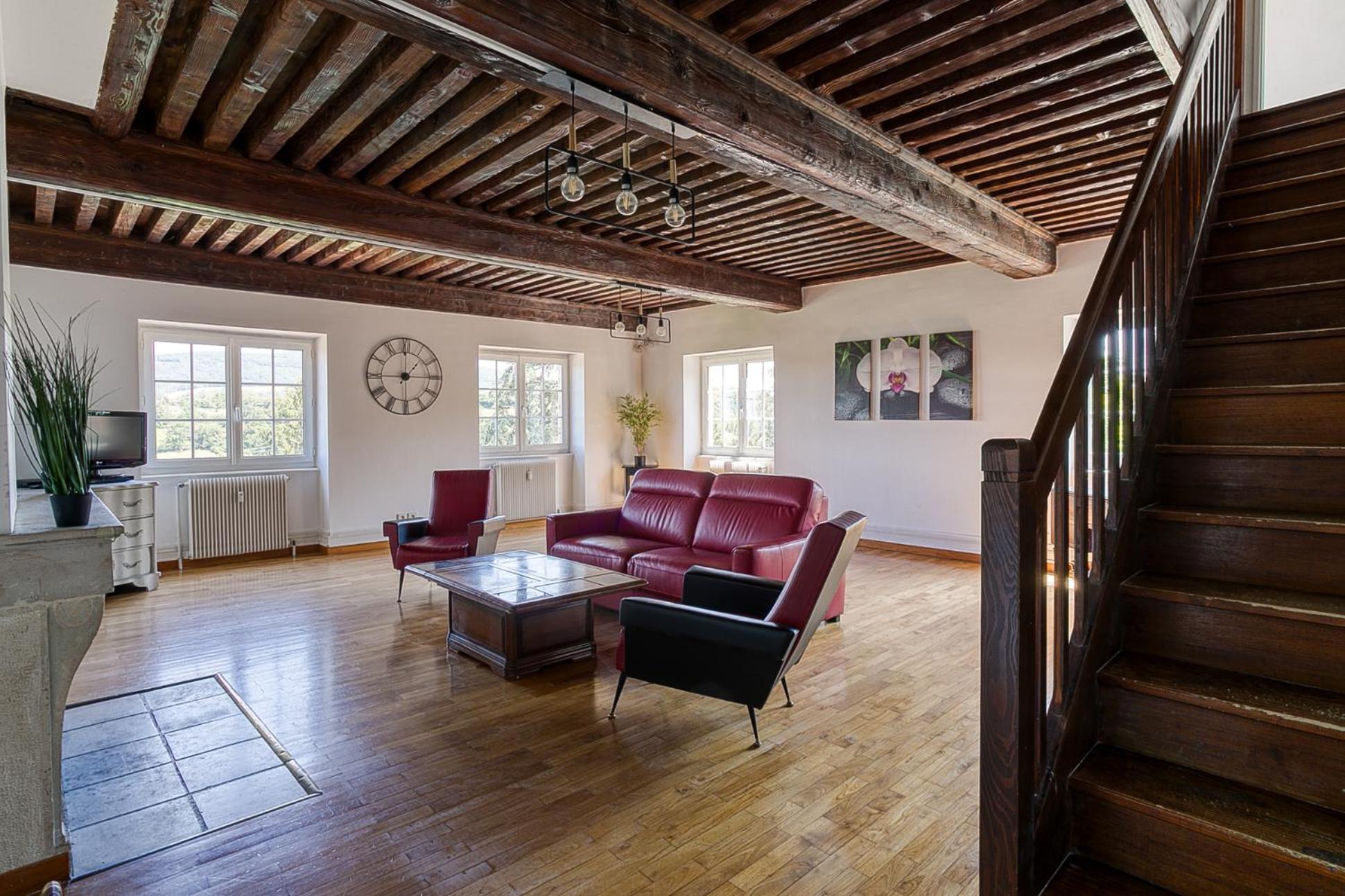 Sejourner Au Chateau De La Roue Grand Appartement Lissieu Exteriör bild