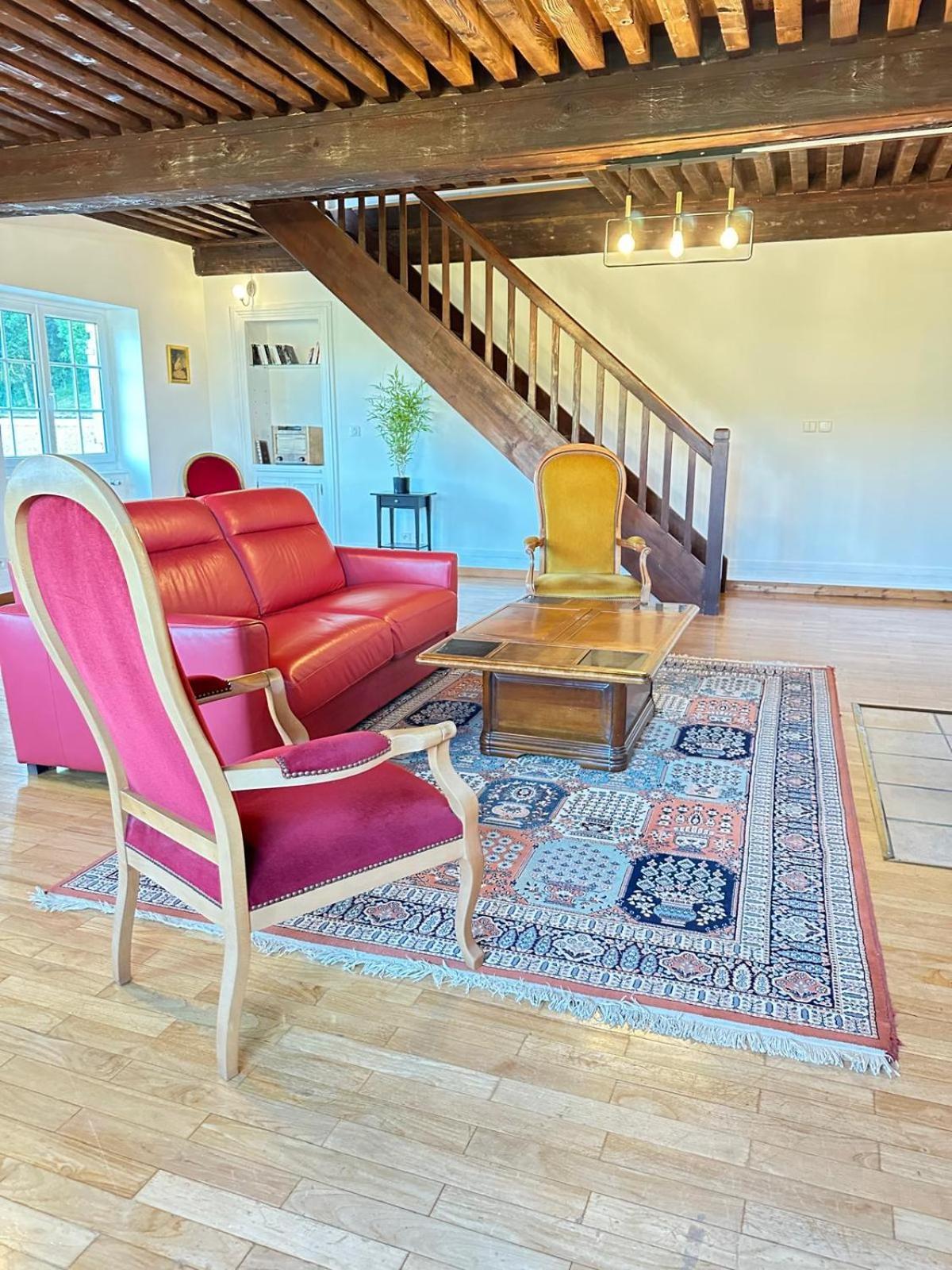 Sejourner Au Chateau De La Roue Grand Appartement Lissieu Exteriör bild